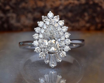 1 Carat Diamond engagement ring vintage-Promise ring-Pear shaped diamond engagement ring-Estate engagement ring-Gatsby ring-Platinum ring