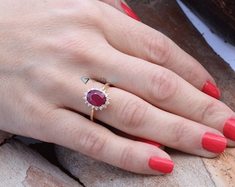 Vintage Halo Oval 1.5 Carat Red Ruby and Diamond Ring, Non Traditional Engagement Ring, Princess Diana Ring, Royal Jewelry, Anniversary Ring