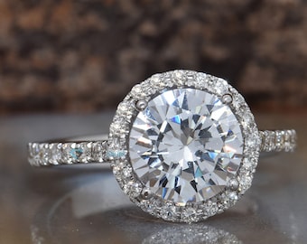 2,5 karaat verlovingsring-halo diamanten verlovingsring-massief gouden ringen-ronde halo-halo trouwring-ronde diamanten ring-grote gouden ring