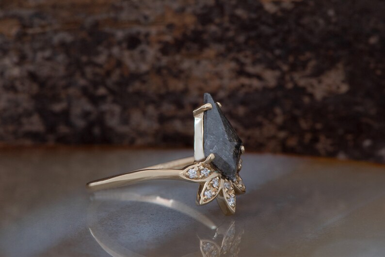 1ct salt & pepper diamond-Salt and Pepper diamond engagement ring-4 prong solitaire ring-Kite ring-Salt and pepper ring-Grey diamond ring image 4