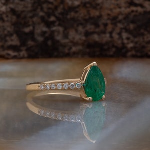 Emerald Engagement Ring Art deco Emerald Engagement Ring Gold Ring-Anniversary present-Promised ring-Emerald ring-Pear shaped emerald image 2