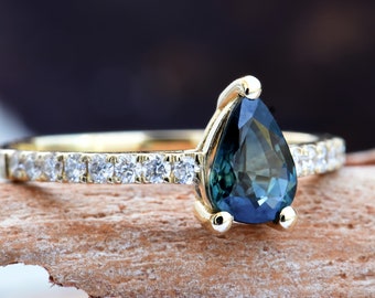 Diamond ring with Sapphire-Blue Sapphire-0.70 ct Blue Sapphire Engagement Ring-Yellow Gold Engagement Ring-Green Sapphire-Anniversary ring