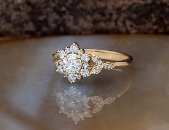 Flower Engagement Ring Flower Diamond Rring 14k Gold Flower