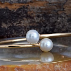 Pearl bracelet freshwater-14 K Yellow Gold-Bridal jewelry-Pearl bracelet-Anniversary present-For her-Birthday present-Pearl bracelet wedding image 1