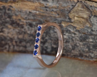Sapphire Wedding Band in 14K/18K Gold, Dainty Genuine Blue Sapphire Ring, Minimalist September Birthstone Jewelry