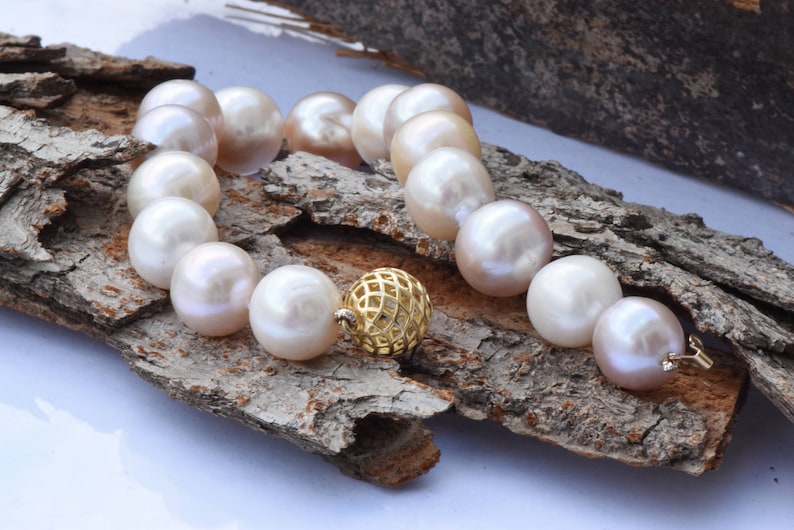 Pearl bracelet-Wedding Freshwater Pearl Bracelet-Beaded bracelet-Bridal Jewelry-Anniversary gift-Birthday present-Art deco bracelet-For her image 3