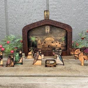 Nativity Set Wood Puzzle Decoration Set Folk Art Christmas 13 Piece image 4