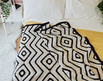 Xanath Blanket - Black & White - Monochromatic Crochet Blanket Pattern