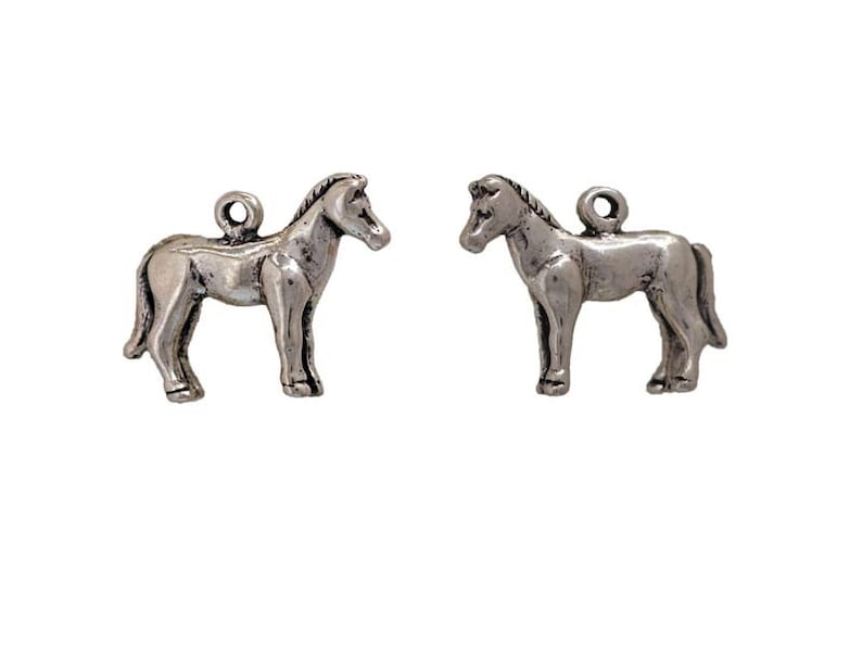 Pony Charm for Equestrian or Western Themed Jewelry Designs /& Bracelets