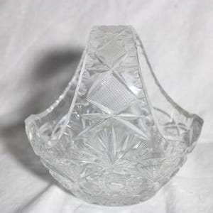 French cut lead crystal one piece basket and handle