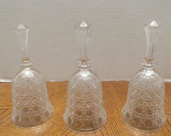 Buttons Pattern 24 % Lead Crystal clear bell made in W. Germany, set of 3