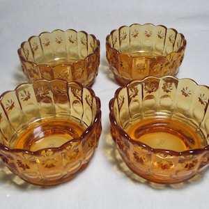 Wheaton Glass amber dessert dishes,  daisy pattern, scalloped edge, footed base, set of 4