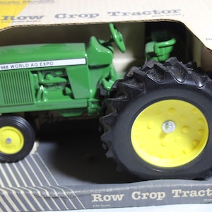 Scale Model Row Crop Tractor, 1988 World Ag Expo, signed by Joseph Ertl, 1:16 scale NIB