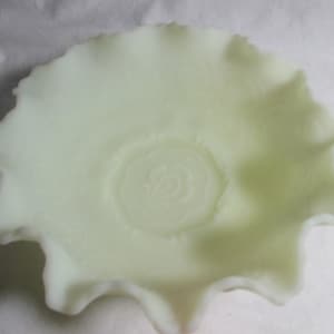 Fenton  glass Persian Medallion ruffled edge candy bowl Custard Satin Satin, Uranium glass