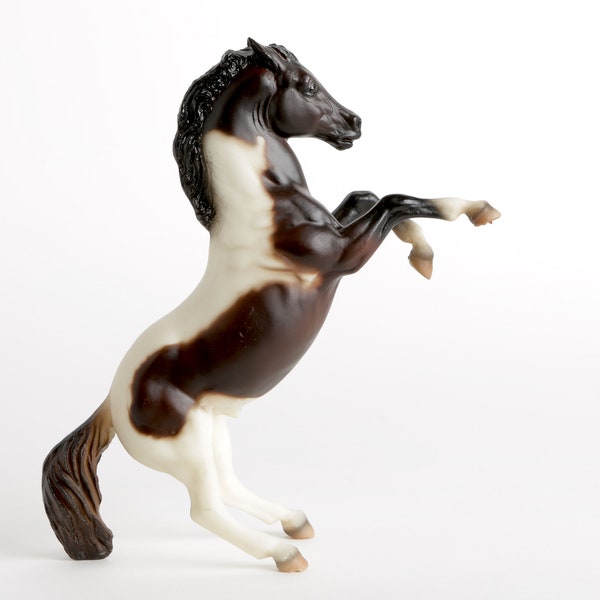 Vintage Breyer Bay Pinto Promises Model Horse