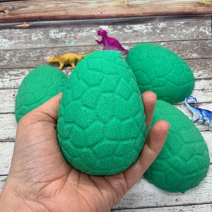 Dinosaur Egg Bath Bombs |Surprise Inside Bath Bomb | Easter Gifts for Kids | Easter Basket Fillers | Kids Bath Bombs | Fun Bath Bombs |