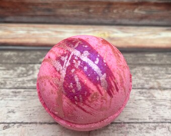 Strawberries and Cream Bombs | Pink Bath Bomb | Red Bath Bomb | Gifts for Kids |  | Fun Bath Bombs | Gift for Her | Organic Bath Bomb