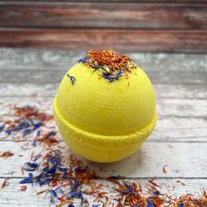 Wildflower Honey Bath Bombs | Bath Bomb | Yellow Bomb | Gifts for Kids | Honey Bombs | Fun Bath Bombs | Gift for Her | Organic Bath Bomb