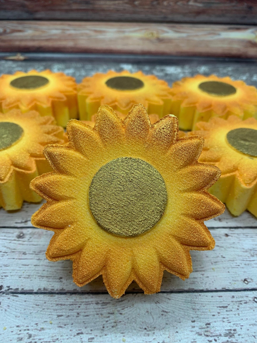 Sunflower Bath Bomb, Bath Bomb, Bath Fizzy, Wildflower Bath Bomb