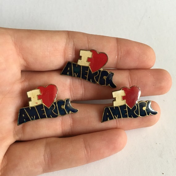 VTG 70's I Love America Pin