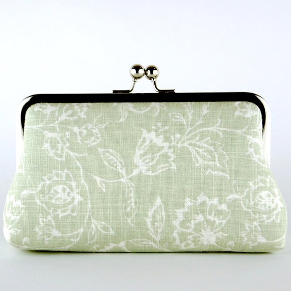 Bolsa de mão para madrinhas em linho com flores silvestres: forro de seda verde-sálvia