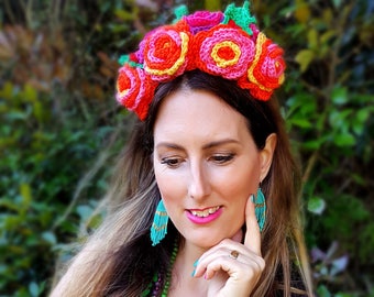 Frida Crown - Crochet Pattern by The Little Bee