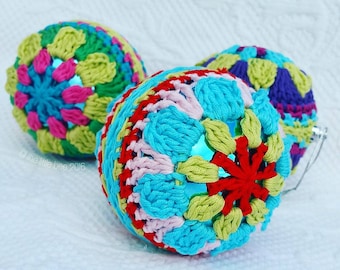 Crochet Pattern ~ Instant Download ~ Christmas Decorations ~ BIG Baubles