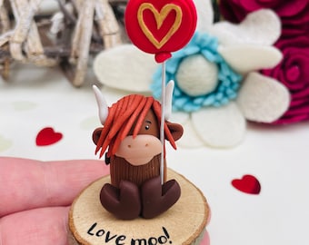 Highland Cow Valentine’s Day, highland cow gift, polymer clay highland cow, handmade polymer clay figure, highland cow figurine