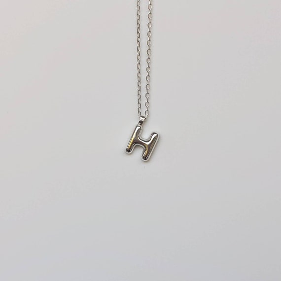 ◆HYERES LOR◆ [BYER] Silver (W) Bubble Station Necklace BH7 Sterling Silver Initial Necklace, Mini Initial Pendant