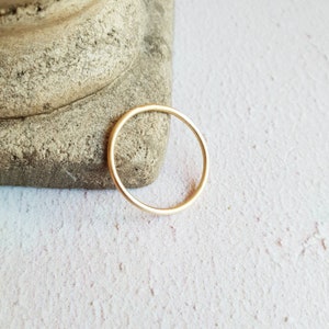 9ct gold plain wedding band, solid gold ring, real gold wedding ring, dainty gold band, gift for her, unisex jewelry, bride jewelry, 1.2mm