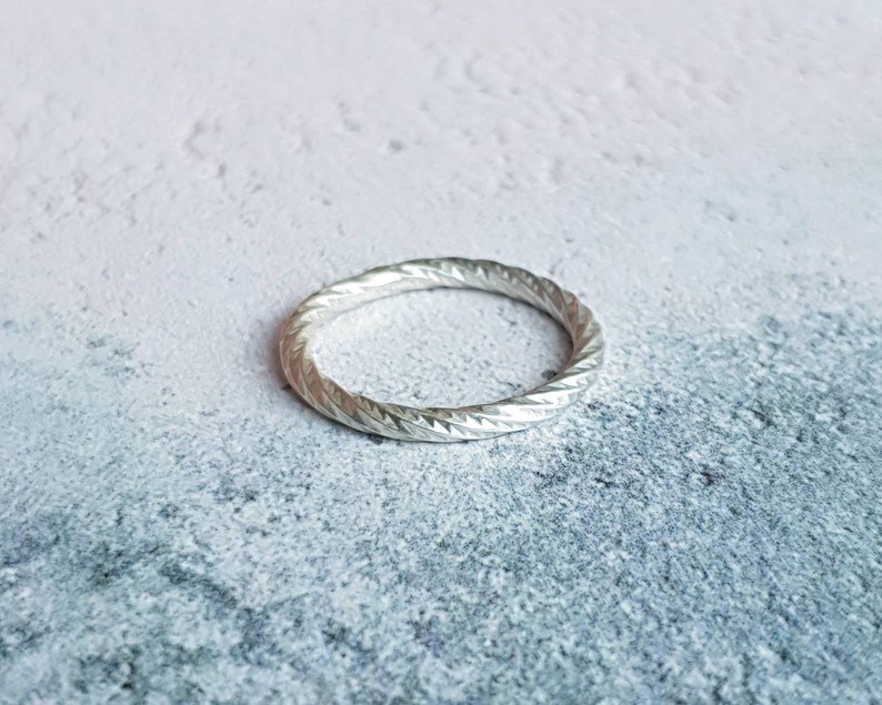 silver twist ring, chunky silver ring, 2mm wedding band, sterling silver faceted ring, twisted ring, unisex, unique, minimalist jewelry image 5