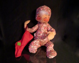 Large AnnaLee Anna Lee Mobilitie 1971 Hand Painted Posable Christmas Collectible Surprised Baby in Flower Pajamas with Stocking