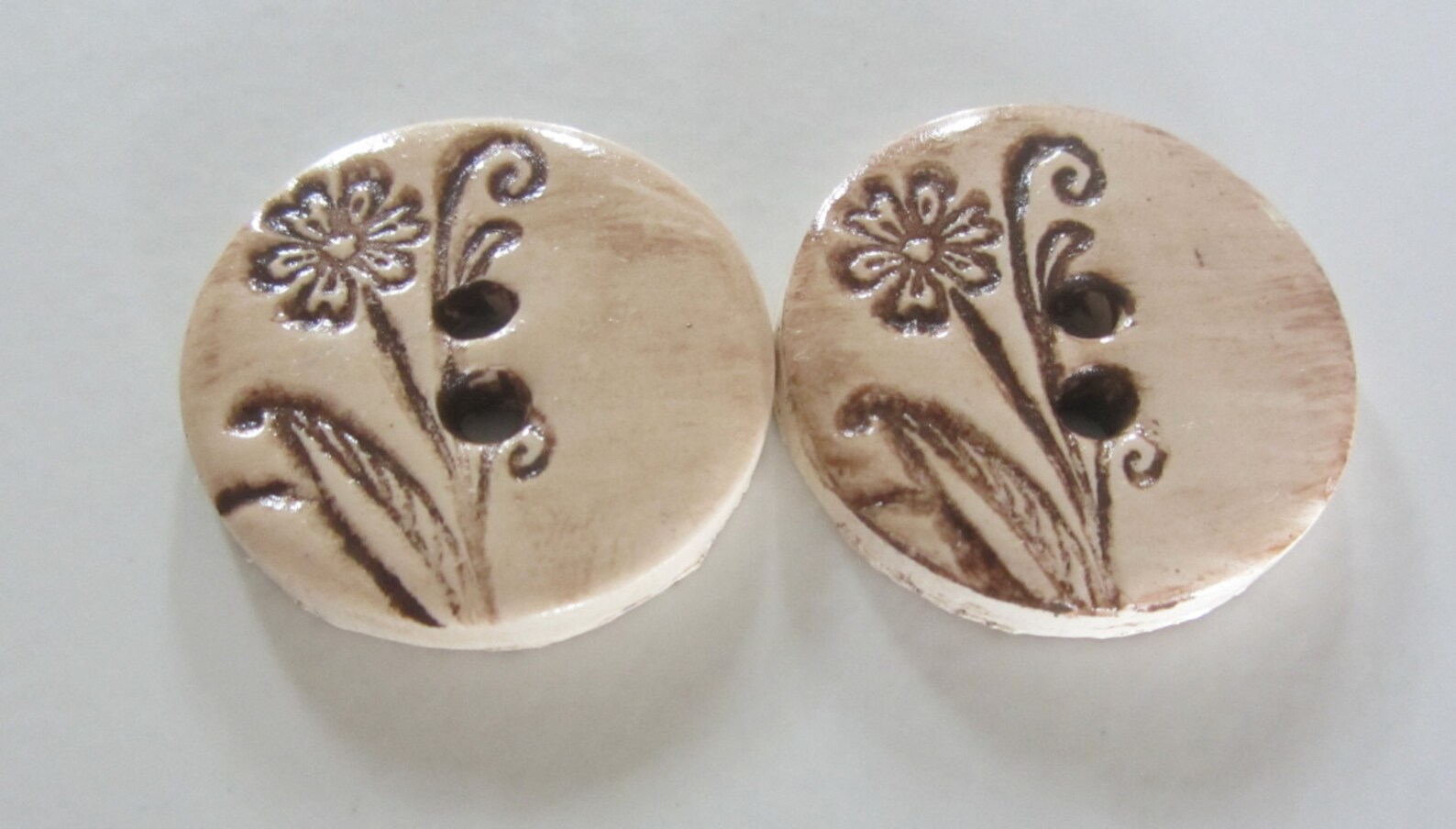 Country Chic Buttons Set of 2 | Etsy