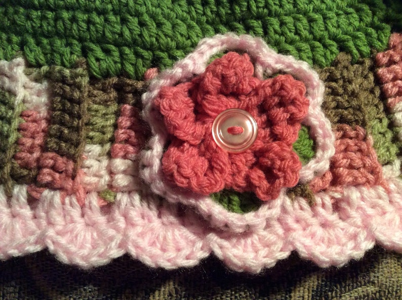 snow hat ski hat Lady/'s pink Camo hat fashion hat gift idea beanie hat hand crochet crochet flower hat Lady/'s Winter Hat