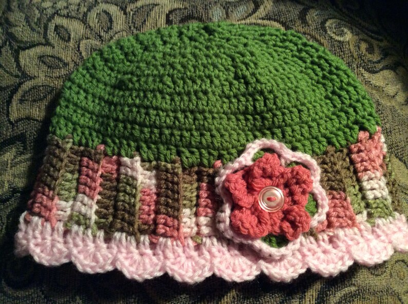 snow hat ski hat Lady/'s pink Camo hat fashion hat gift idea beanie hat hand crochet crochet flower hat Lady/'s Winter Hat