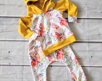 mustard hoodie outfit