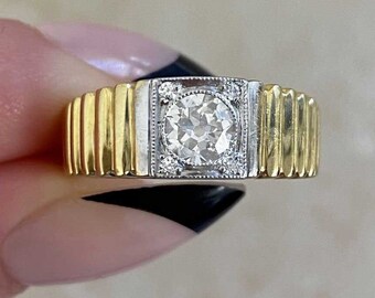 Vintage 0.50ct Old European Cut Diamond Ring, Circa 1950. Handcrafted Platinum on 18K Yellow Gold Ring.