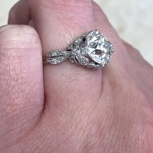 Center Diamond Ring