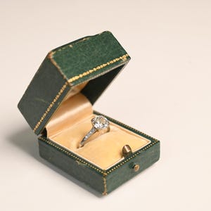 Antiker Edwardianischer Ring. 1.64ct GIA-zertifizierter Diamant-Verlobungsring. Prongs Diamant Ring, Circa 1910. Handgefertigt in Platinring.