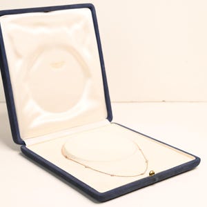 1center-ct Round Brilliant Cut Diamond Necklace. Bezel Set Diamond Necklace. Made 14K Yellow Gold Necklace with I Color and VS1-SI1 Clarity.