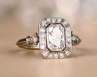 Sale - 0.95ct GIA-Certified Cushion Cut Diamond Engagement Ring. Platinum Ring.