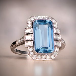 2.35ct Emerald Cut Aquamarine and Diamond Ring. Platinum With Halo ...