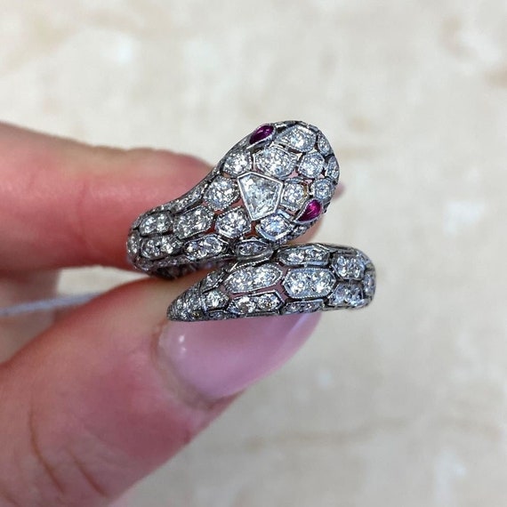 Platinum snake ring best sale