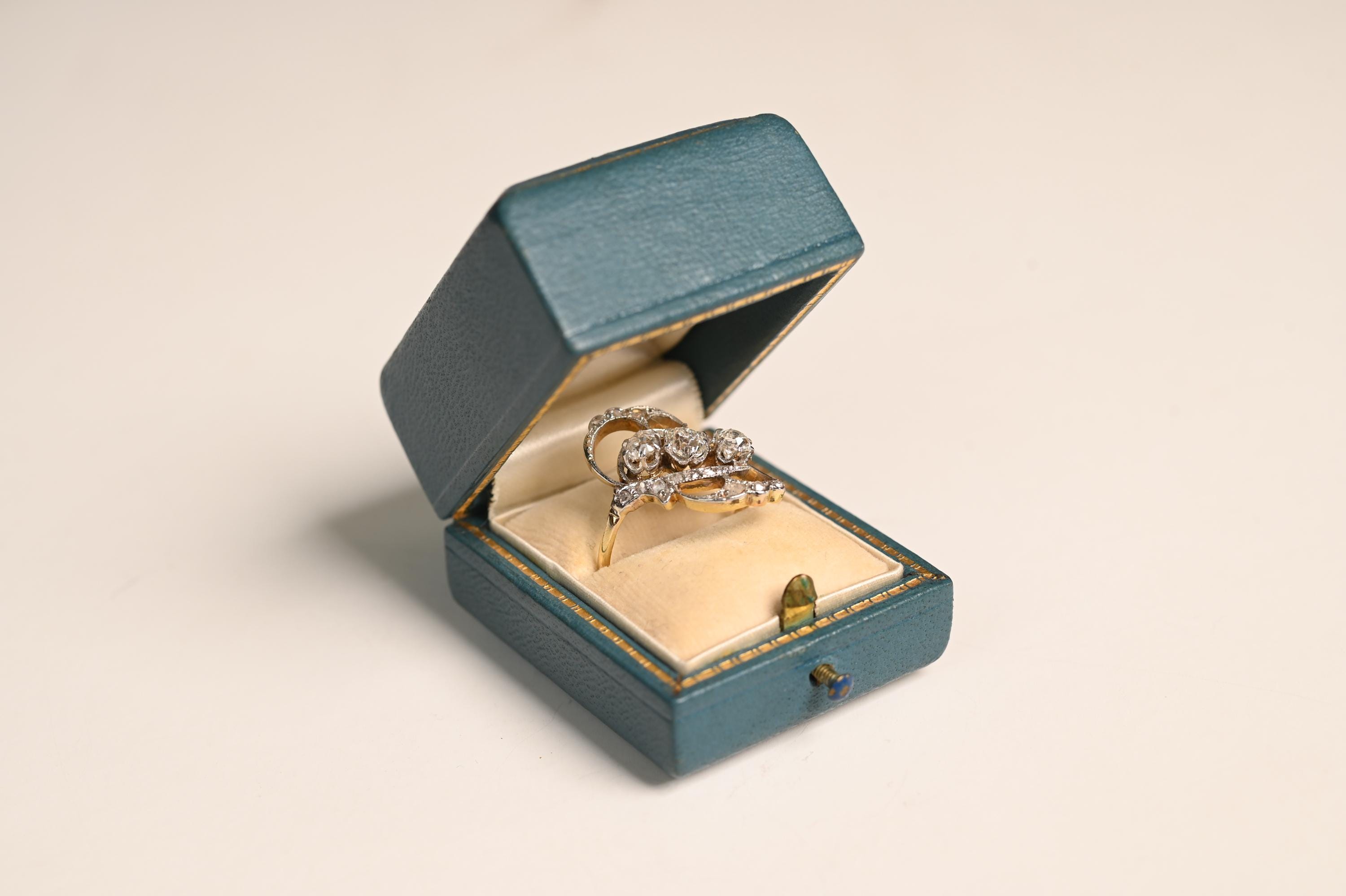 Antique Art Nouveau 0.90center-ct Diamond Engagement Ring. Rose Cut Diamond Ring, Circa 1900. Handcrafted Platinum on 18K Yellow Gold Ring.