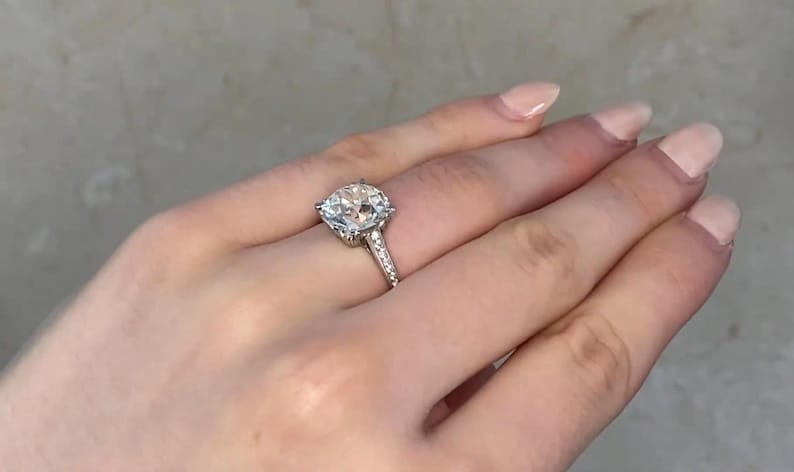 Center Diamond Ring