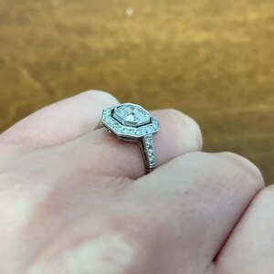 1 Carat Diamond Ring