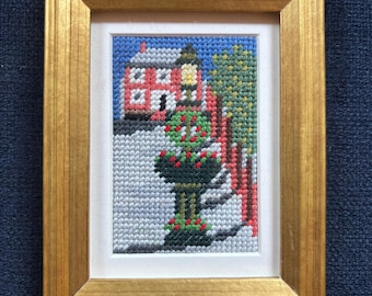 Miniature Nantucket Bottom Of Main Street Fountain Needlepoint
