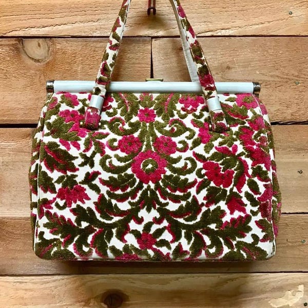 Vintage 1960s Tapestry Leather Handbag Vtg 60s Retro Pink and Green Fabric Kisslock Purse