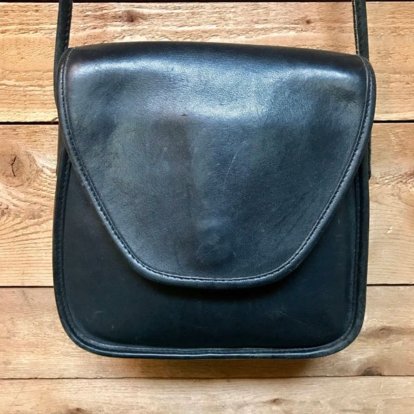 Vintage Coach Small Crossbody Bag Vtg Black Leather Shoulder Purse Designer Handbag Made in USA