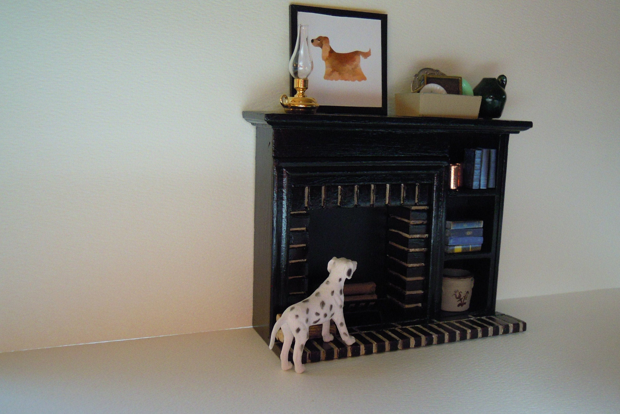 Miniatur Schwarzer Kamin mit Bild Hund und Zubehör für ein | Etsy